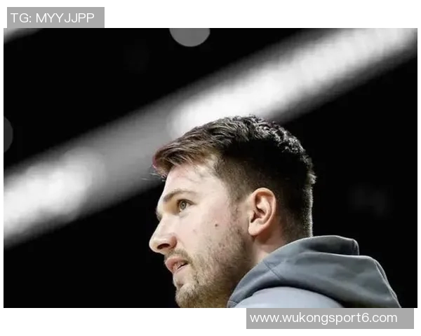 里夫斯盛赞东契奇为最爱队友东契奇幽默回应称其太幼稚不喜欢