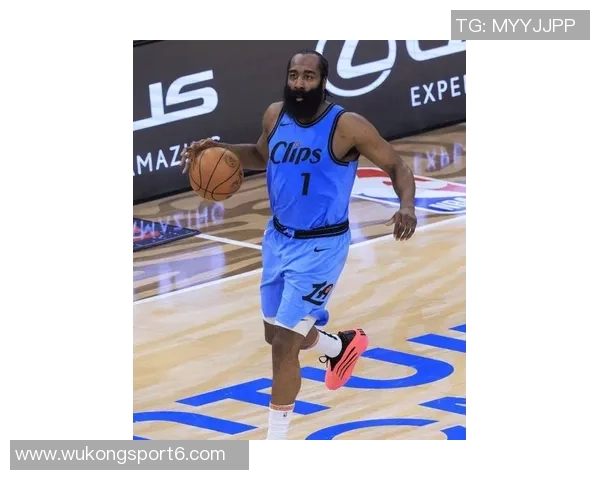 哈登36岁后再创佳绩单场得分突破55分跻身NBA历史第四人行列